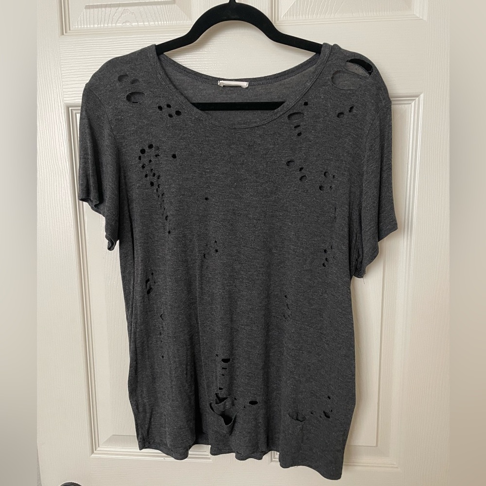 Tinywillow L Distressed T-Shirt With Holes